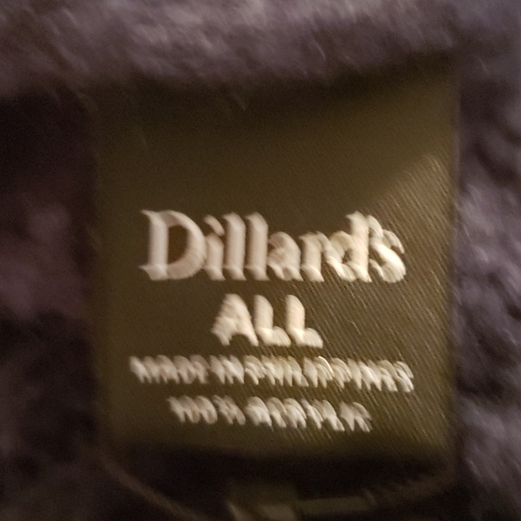 Scarf - Picture 8 of 9